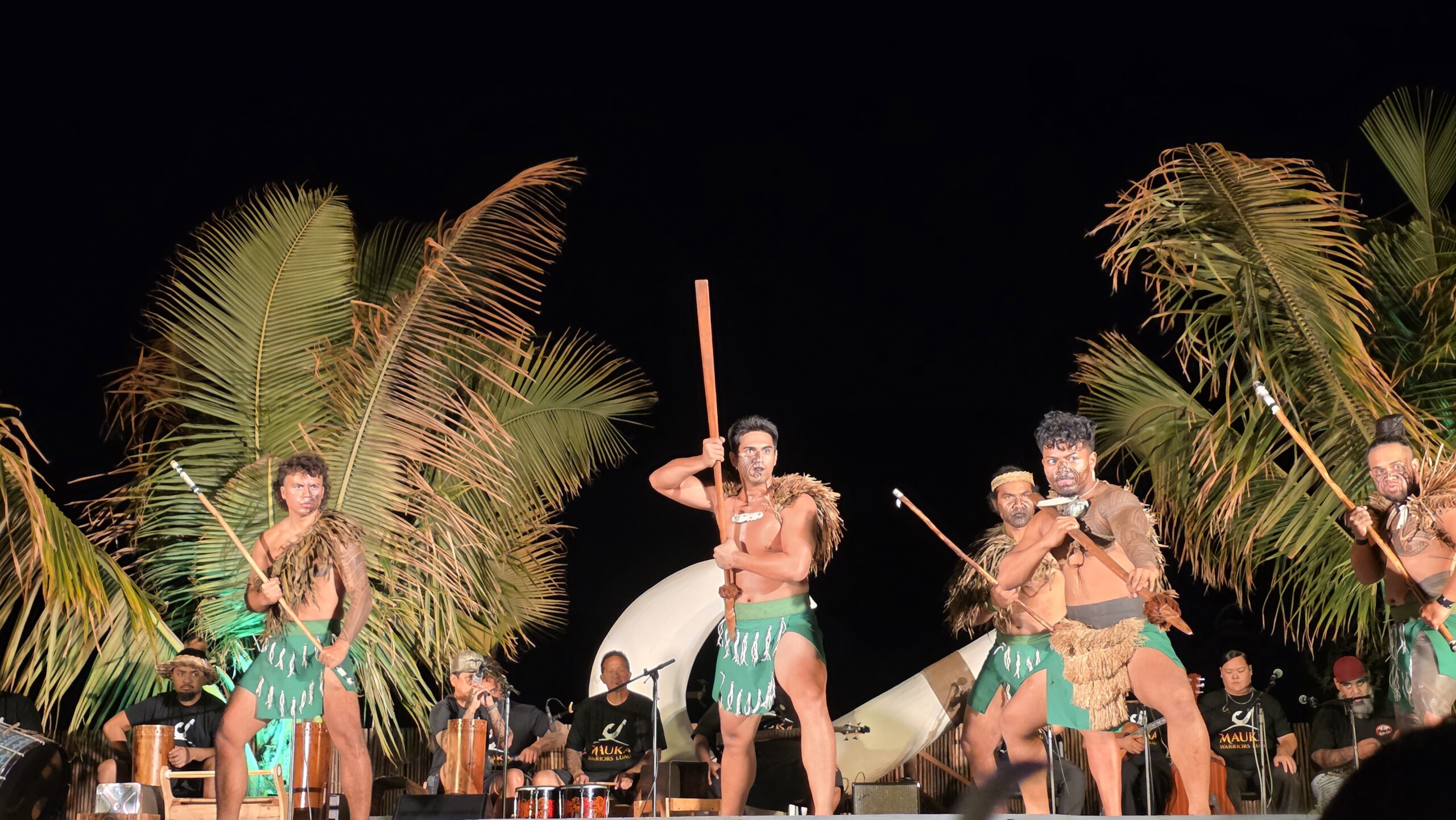 Luau hawaiano y cultura polinesia durante nuestro viaje a Hawái
